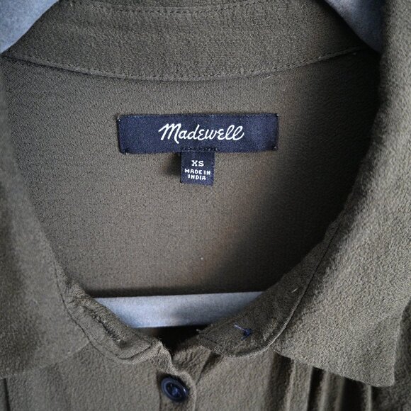 Madewell Central Drapey Shirt in Army Green – XS - Picture 4 of 13